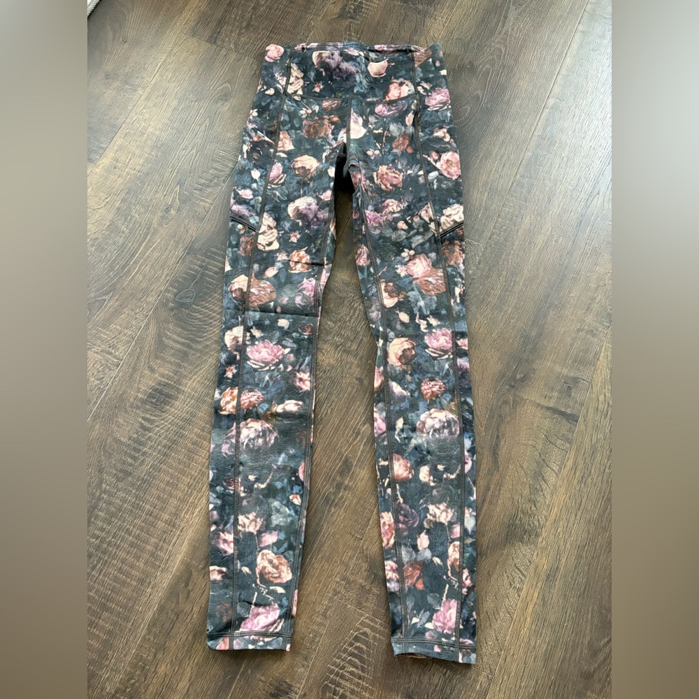 Lululemon Speed Up Tight *28" Frosted Rose Multi - Size 2
